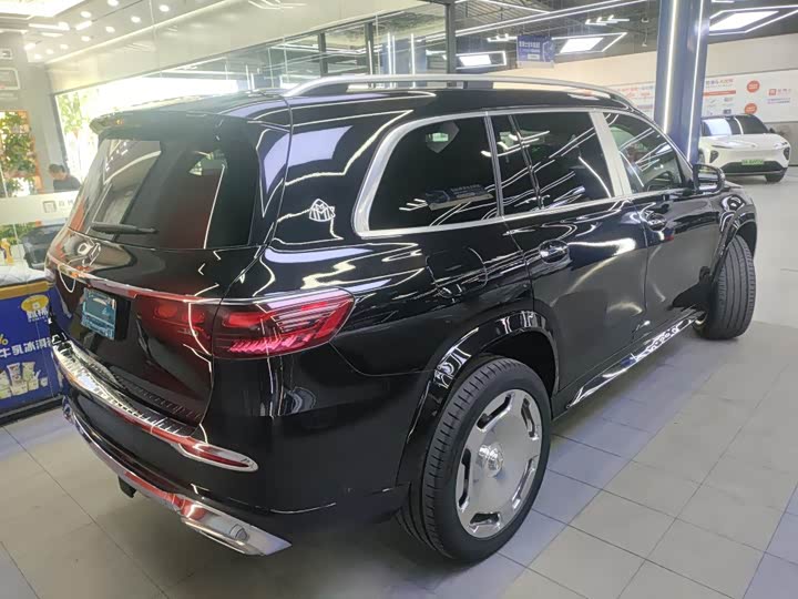 Mercedes-Benz GLS-Class, 2024 — фото 8 из 9