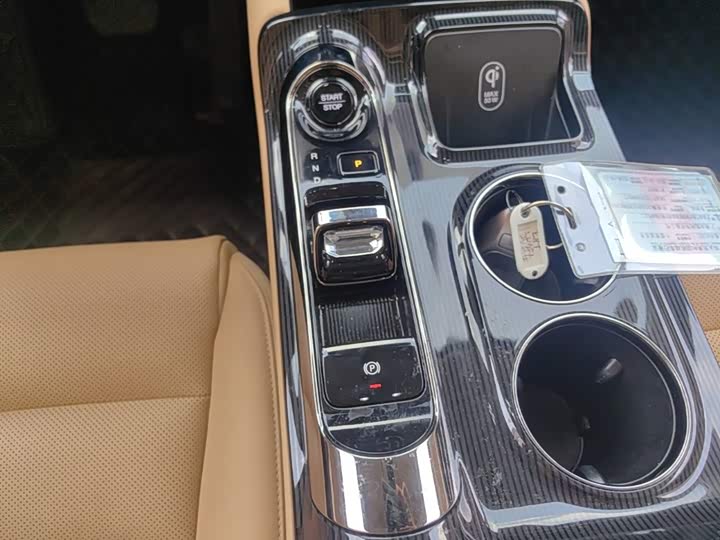 GAC Trumpchi E8, 2024 — фото 7 из 9
