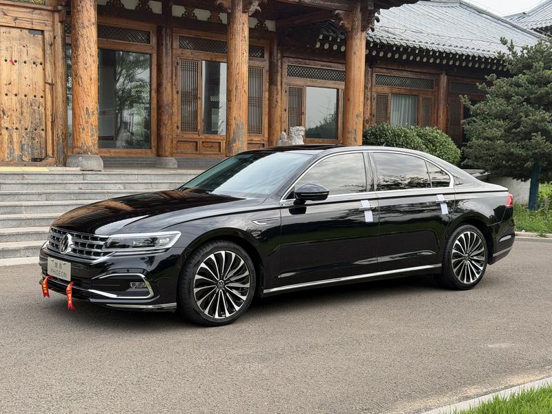 Volkswagen Phideon, 2022 — купить в Туле под ключ
