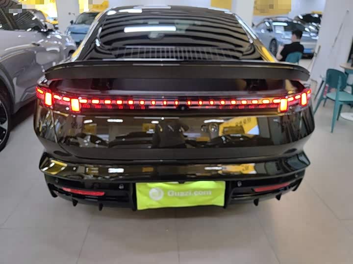 Lynk & Co 30 EM-P Hybrid, 2025 — фото 6 из 9