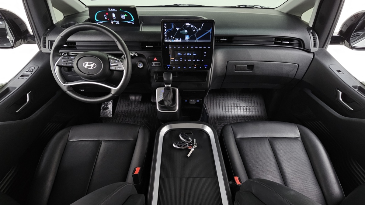 Hyundai Staria, 2025 — фото 6 из 12