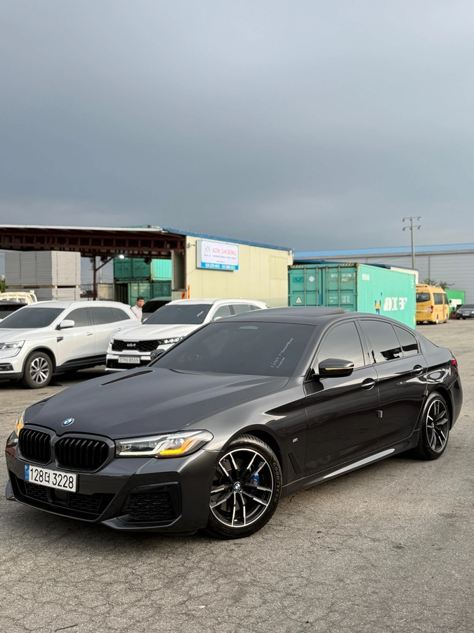 BMW 5 Serii, 2021