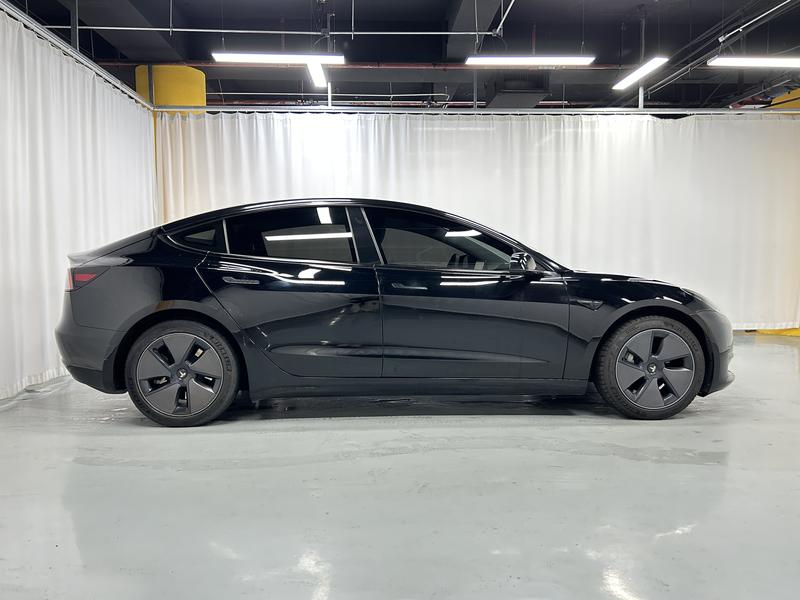 Tesla Model 3, 2022 — фото 8 из 12