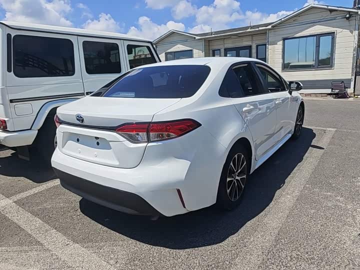 Toyota Levin, 2023 — фото 7 из 9