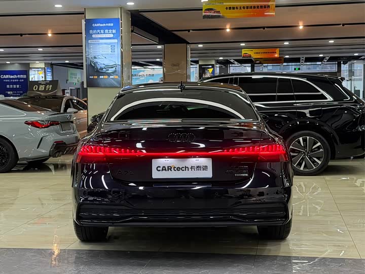 Audi A7L, 2023 — фото 6 из 9