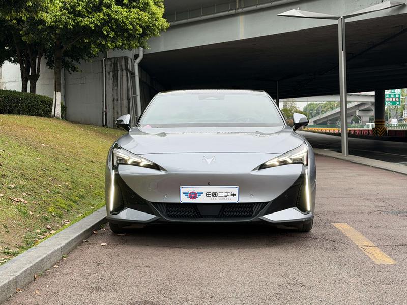 BAIC Arcfox Alpha S5, 2024 — фото 2 из 11