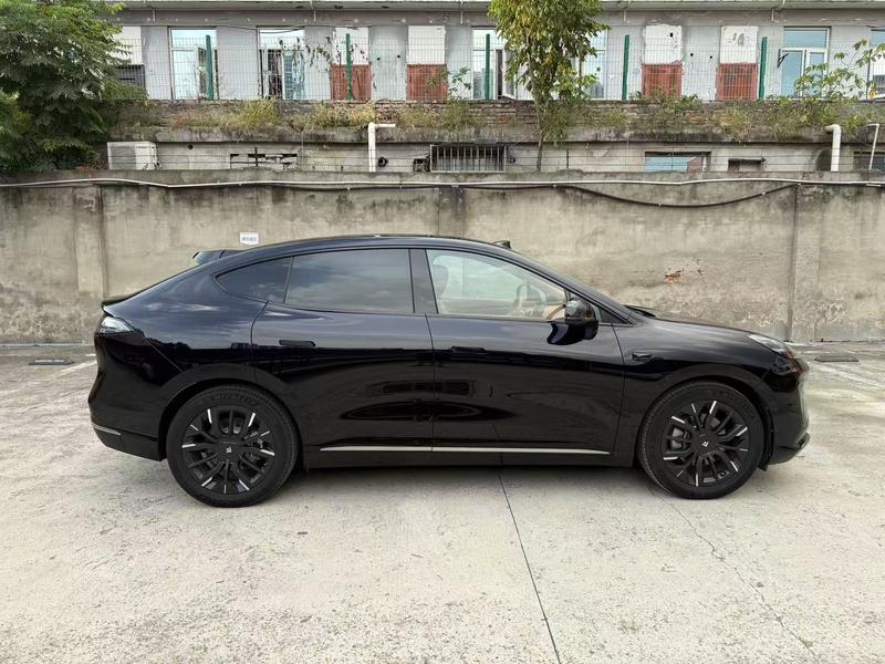 GAC Hyptec HT, 2025 — фото 8 из 12