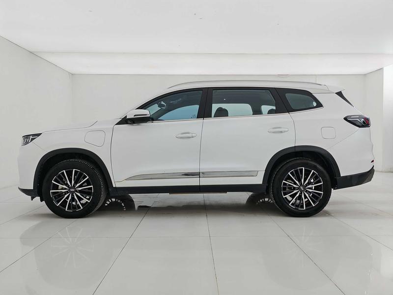 Chery Tiggo 8 Plus Hybrid, 2022 — фото 4 из 12
