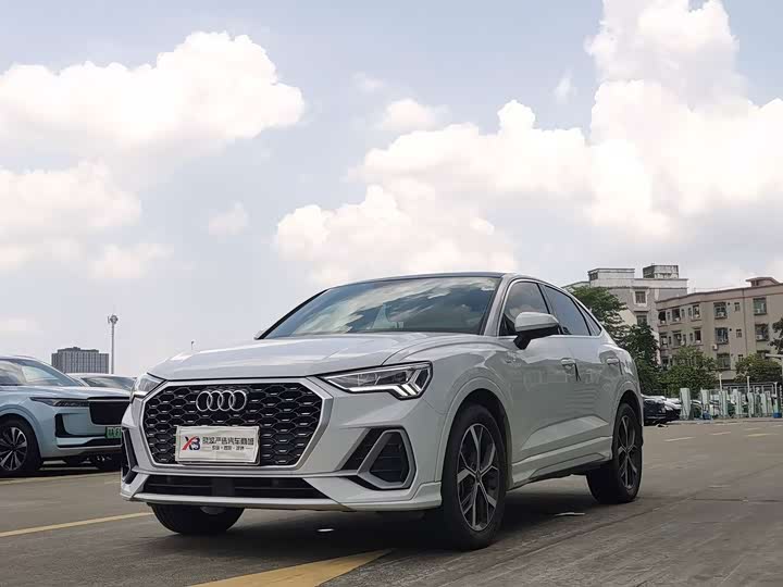 Audi Q3 Sportback, 2021 — купить в Иванове под ключ