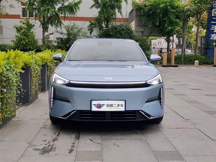 Geely Galaxy L6, 2025 — фото 2 из 9