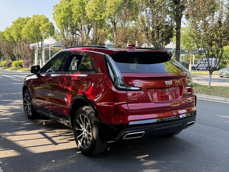 Cadillac XT4, 2023 — фото 4 из 11
