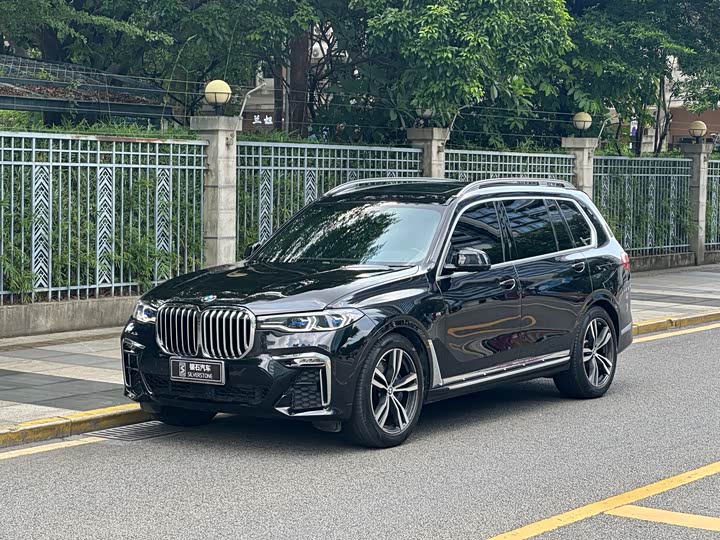 BMW X7, 2022 — купить в Белгороде под ключ