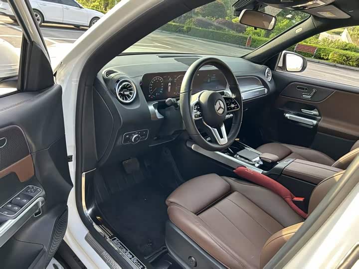 Mercedes-Benz GLB-Class, 2023 — фото 9 из 9