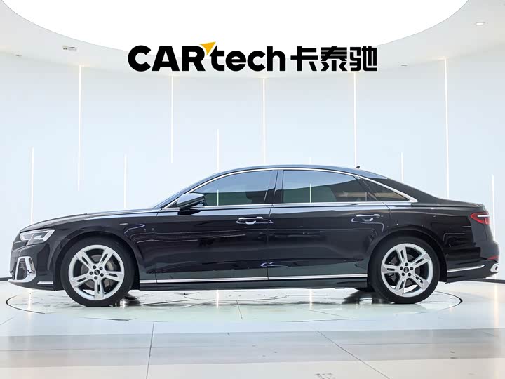 Audi A8, 2023 — фото 6 из 9