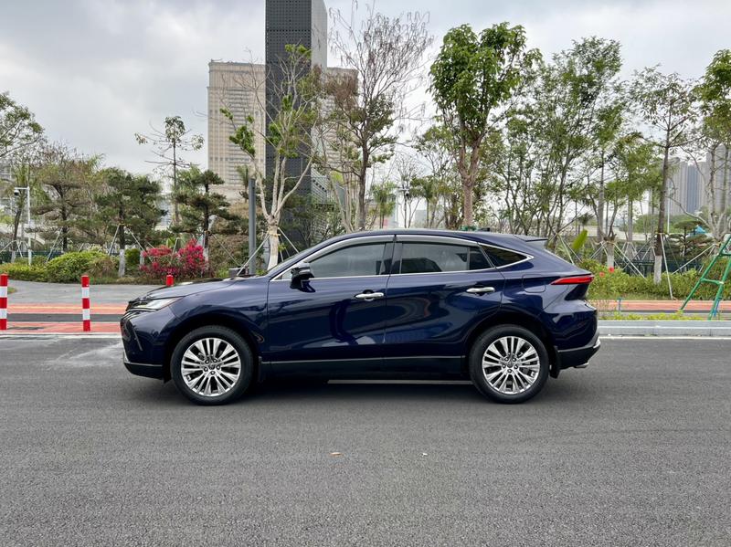 Toyota Harrier, 2022 — фото 4 из 12