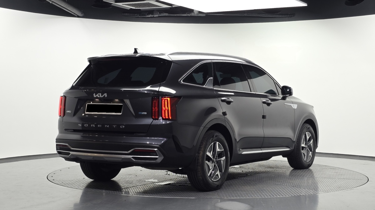 Kia Sorento, 2021 — фото 2 из 12