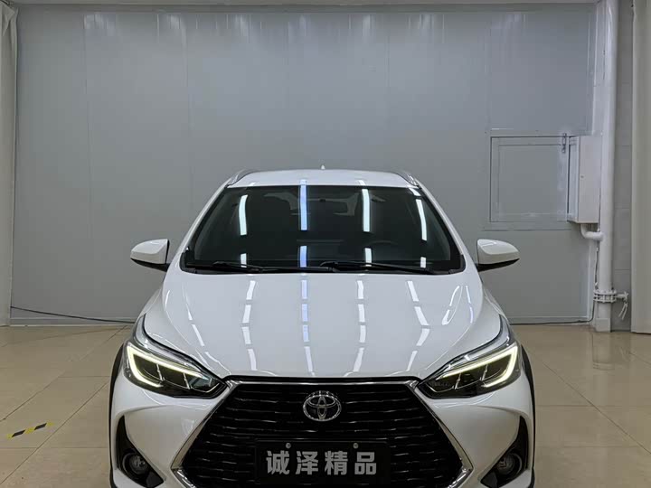 Toyota Yaris L Hatchback, 2021 — фото 2 из 9