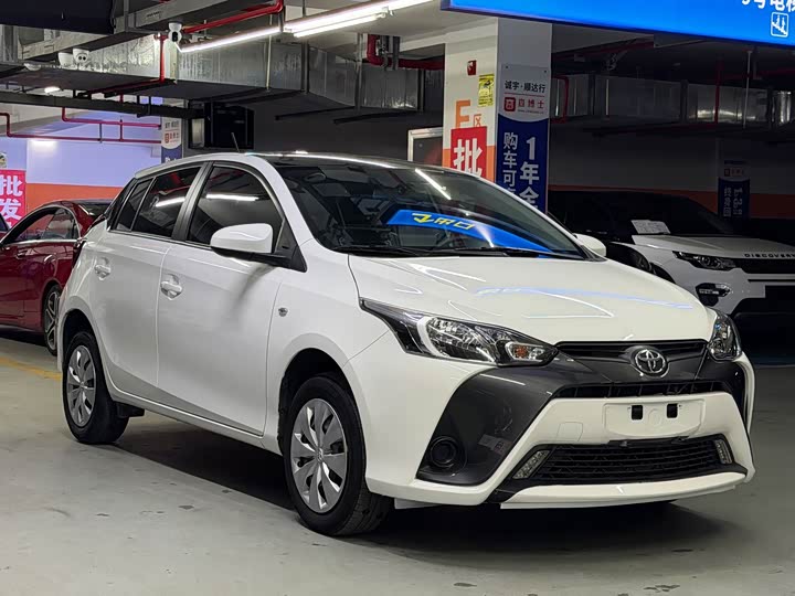 Toyota Yaris L Hatchback, 2022 — фото 3 из 9