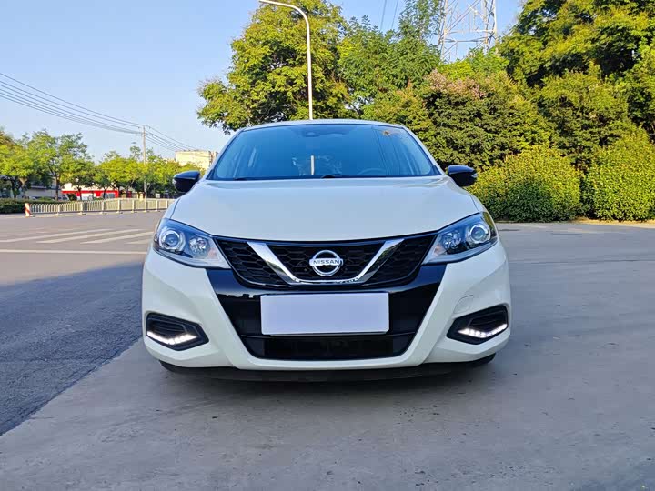 Nissan Tiida, 2022 — фото 2 из 9