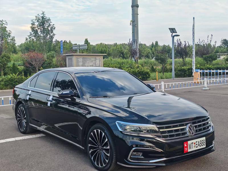 Volkswagen Phideon, 2023 — фото 3 из 10