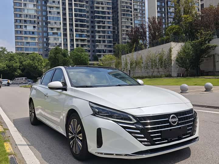 Nissan Teana, 2023 — фото 3 из 9