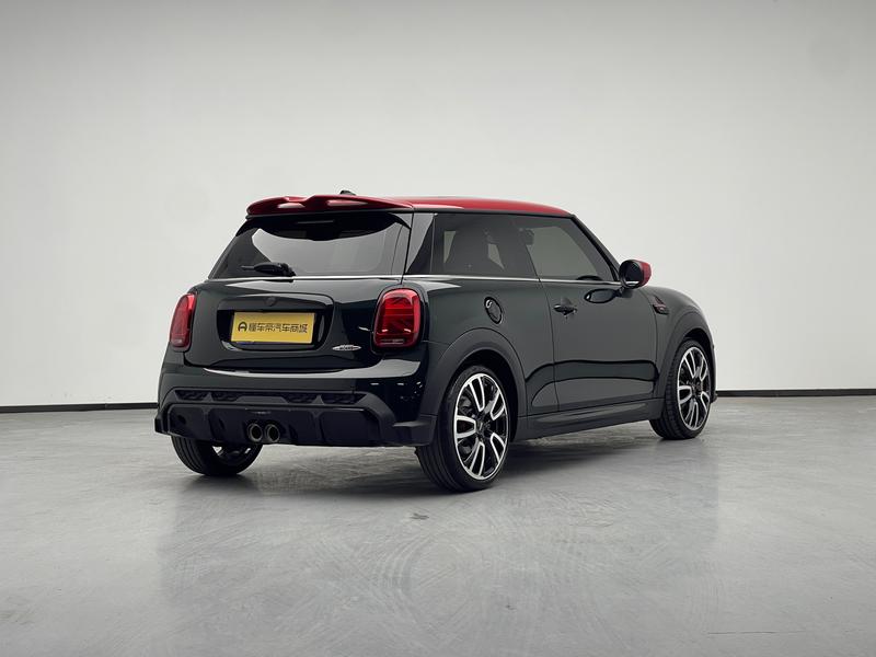 Mini Mini JCW, 2022 — фото 7 из 12