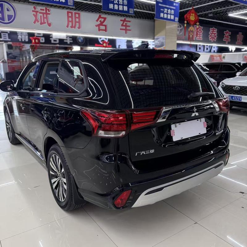 Mitsubishi Outlander, 2021 — фото 4 из 12