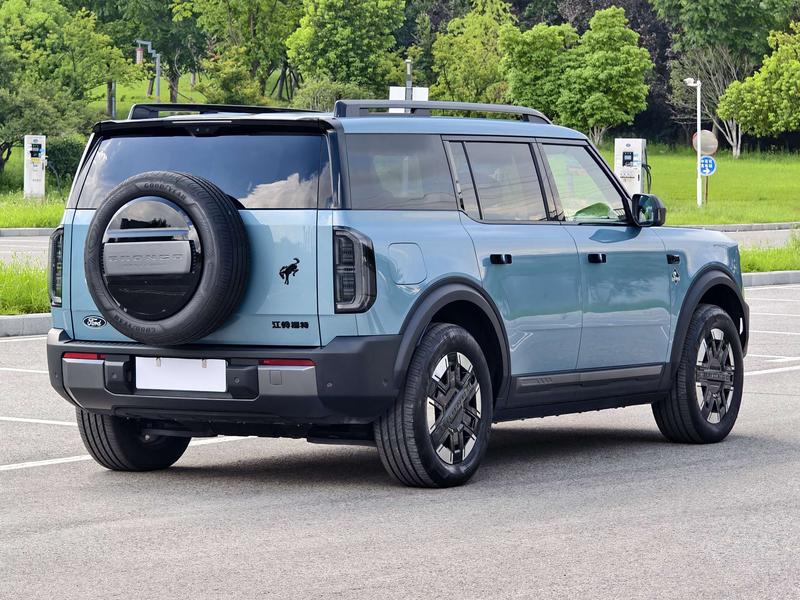 Ford Bronco Hybrid/EV, 2025 — фото 7 из 12