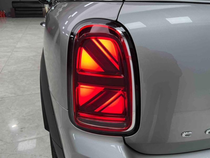 Mini Countryman, 2023 — фото 8 из 12
