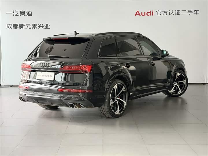 Audi SQ7, 2024 — фото 5 из 9