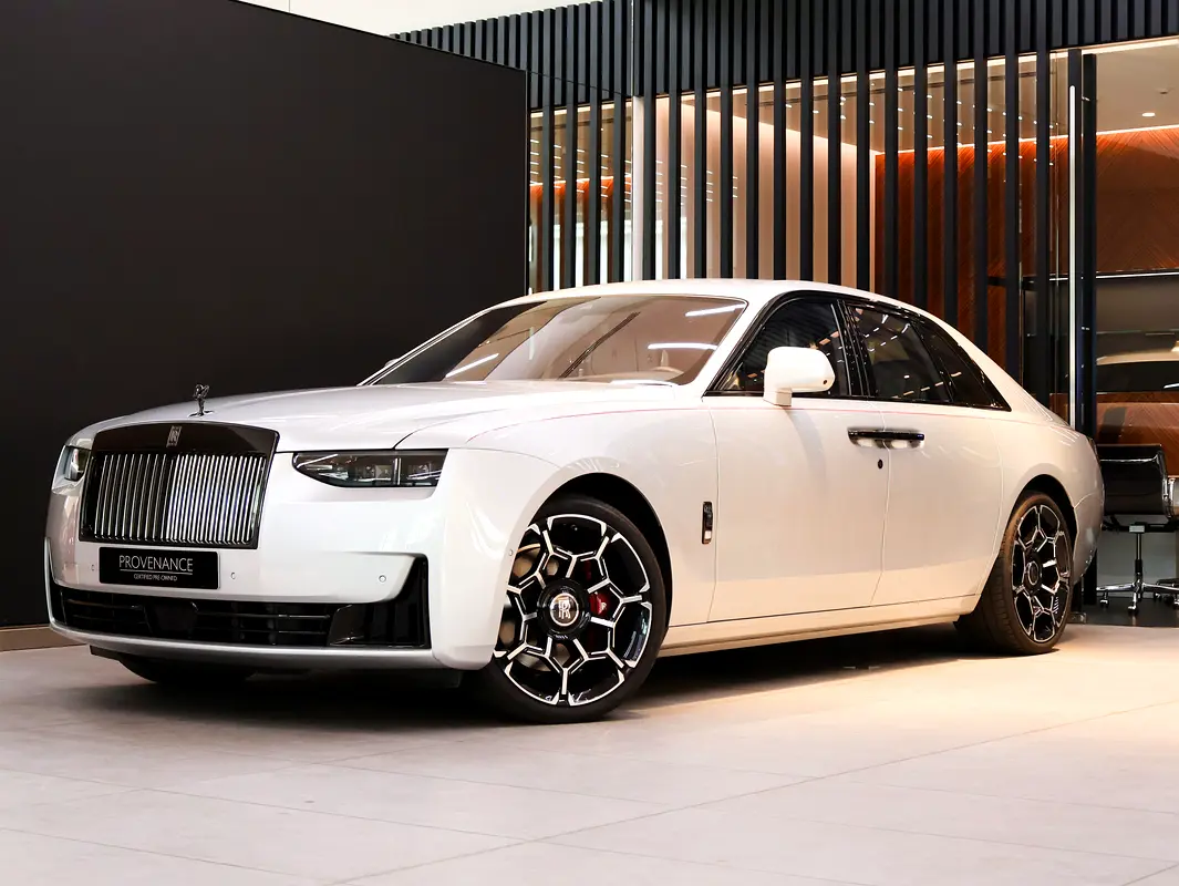 Rolls-Royce Ghost, 2025