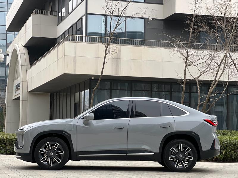Nio EC6, 2022 — фото 3 из 9