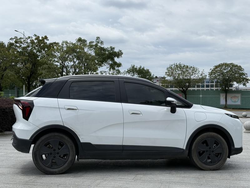 Geely Geometry E Firefly, 2022 — фото 7 из 12
