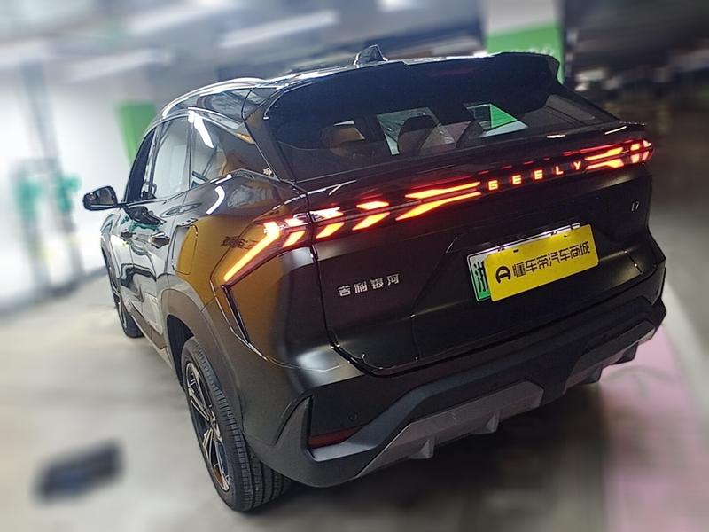 Geely Galaxy L7, 2024 — фото 6 из 12