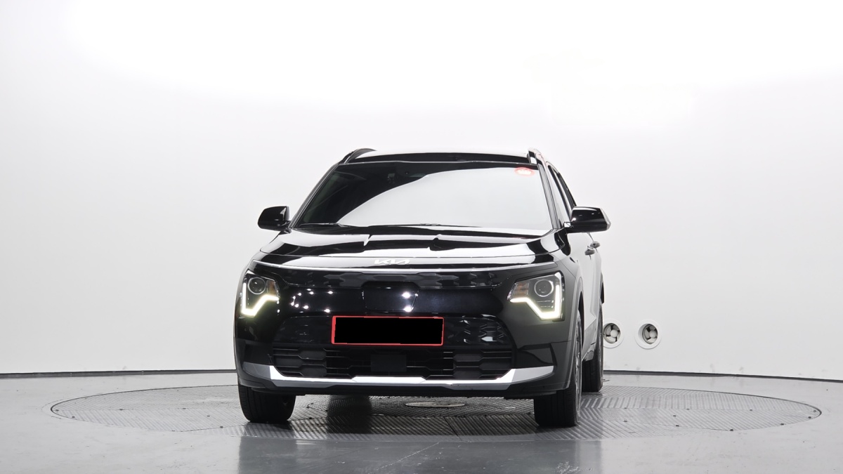 Kia Niro, 2023 — фото 3 из 12