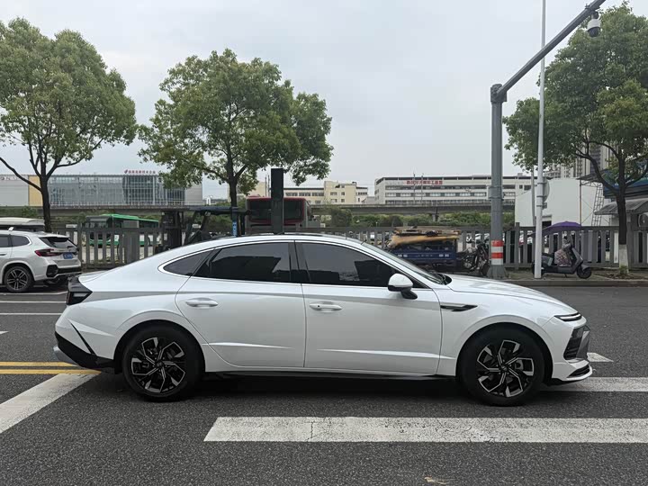 Hyundai Sonata N Line, 2024 — фото 4 из 9
