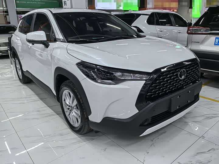 Toyota Corolla Cross, 2024 — фото 3 из 9