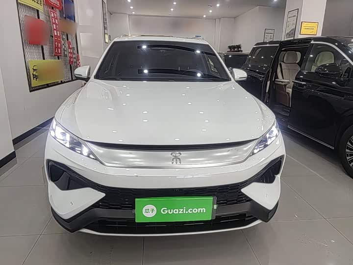 BYD Song Pro Hybrid, 2024 — фото 3 из 9