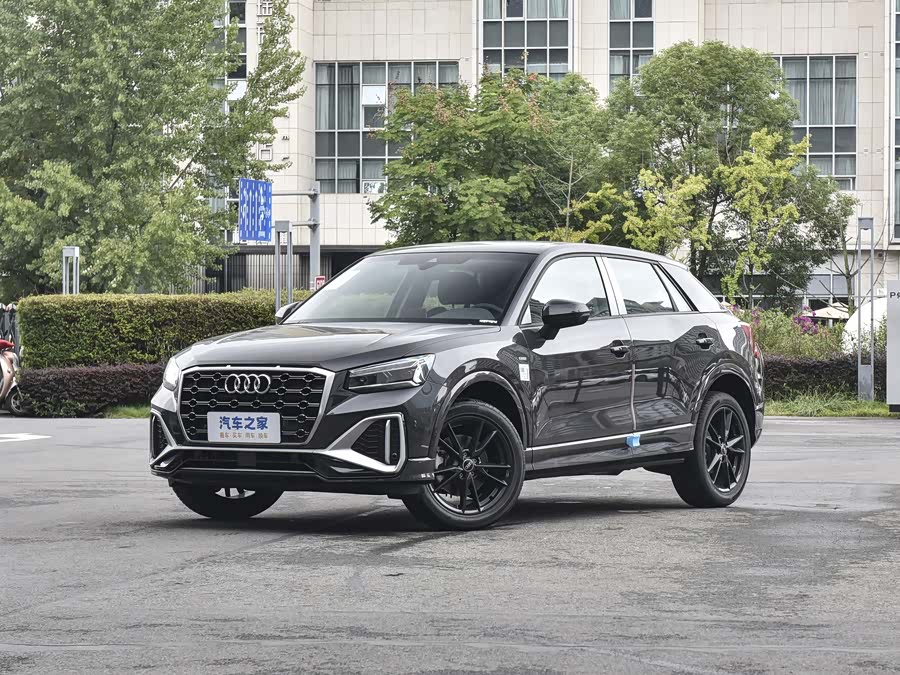 Audi Q2L, 2026 — купить в Санкт-Петербурге под ключ