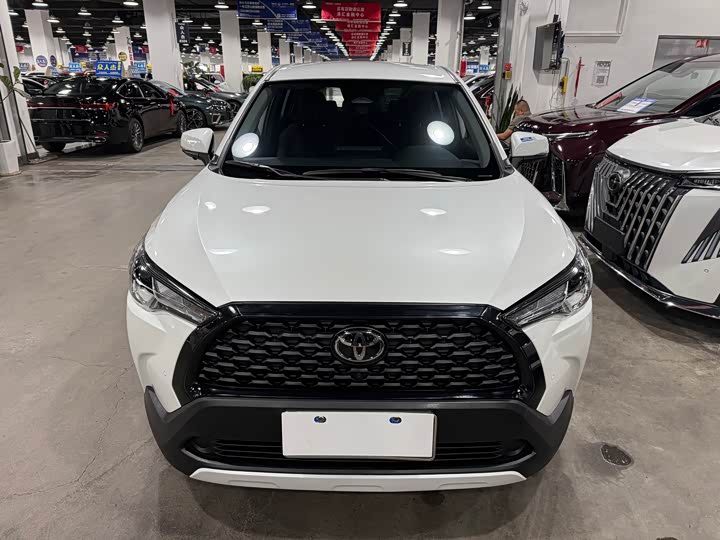 Toyota Corolla Cross, 2023 — купить в Орле под ключ