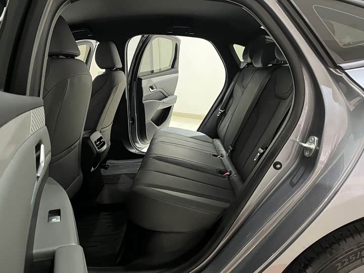 BYD Qin Plus, 2025 — фото 9 из 9