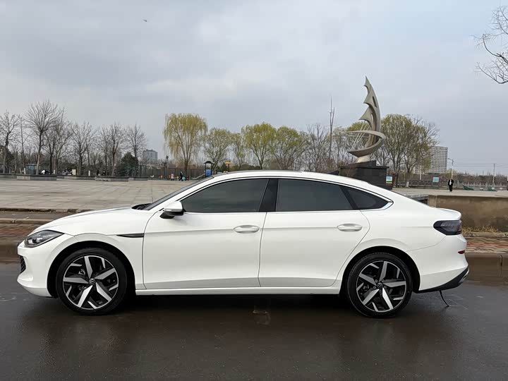 Volkswagen Lamando L, 2022 — фото 8 из 9
