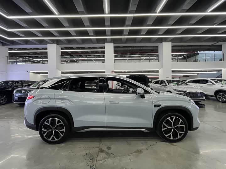 BYD Song L DM-i Hybrid, 2024 — фото 4 из 9