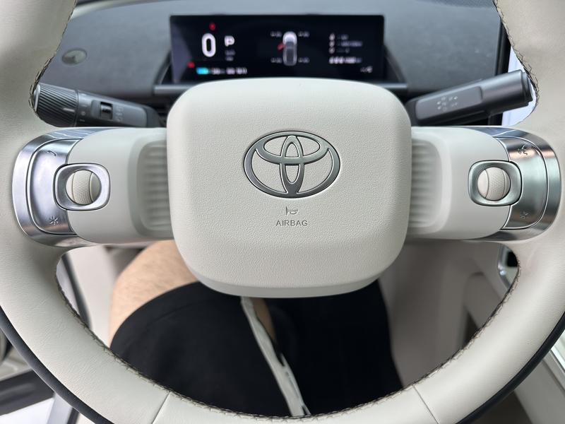 Toyota bZ3X, 2025 — фото 9 из 12