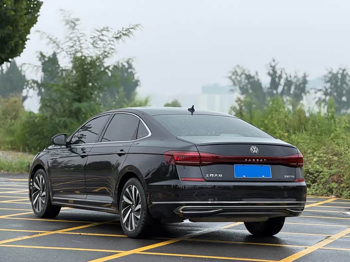 Volkswagen Passat, 2022 — фото 9 из 9