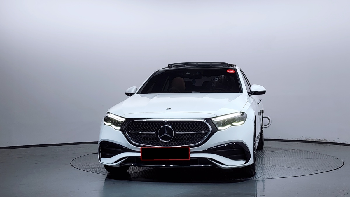 Mercedes-Benz E-Class, 2025 — фото 3 из 12