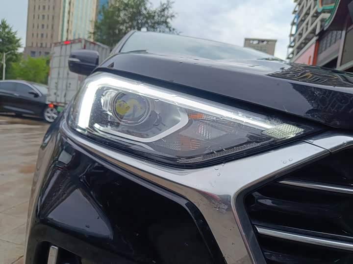 Ford Edge, 2022 — фото 7 из 9