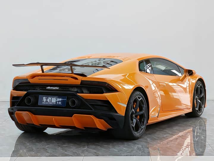 Lamborghini Huracán, 2022 — фото 5 из 9