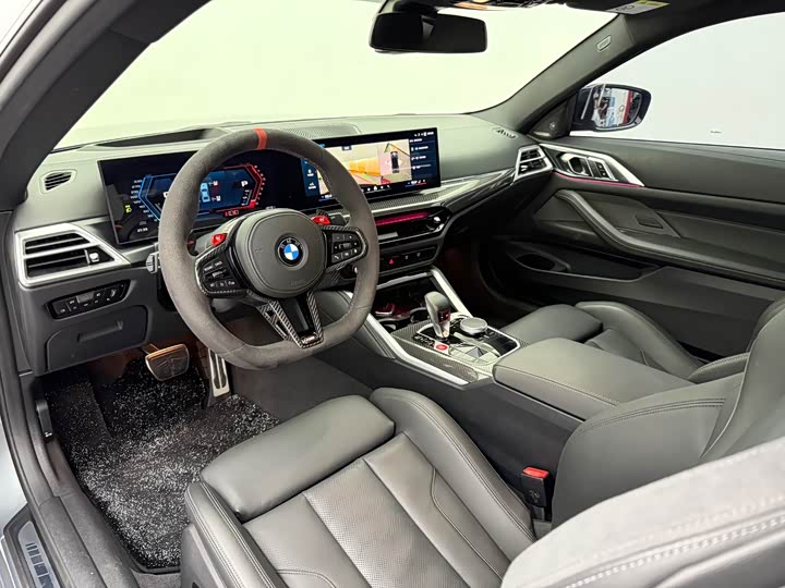 BMW M4, 2025 — фото 6 из 9