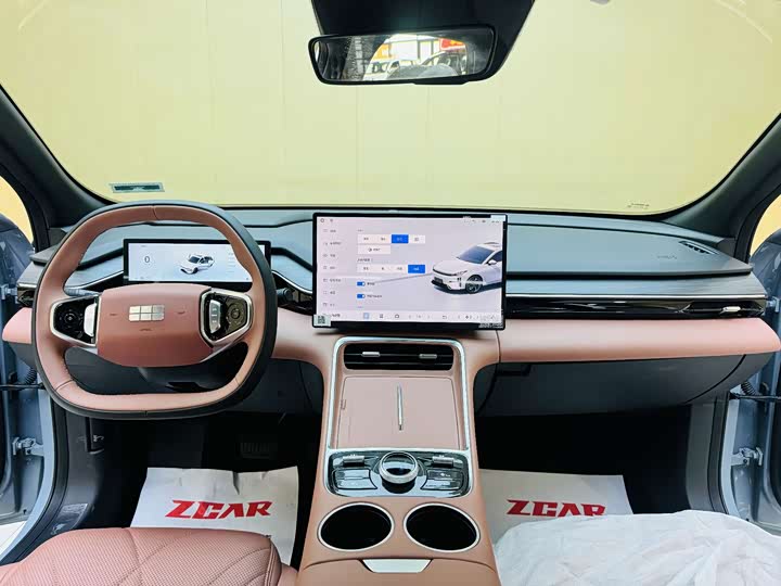 Geely Galaxy L6, 2026 — фото 4 из 9